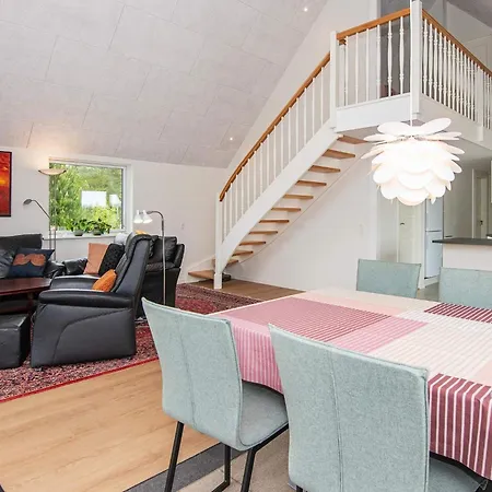 Сasa de vacaciones 6 Person In Romo-by Traum