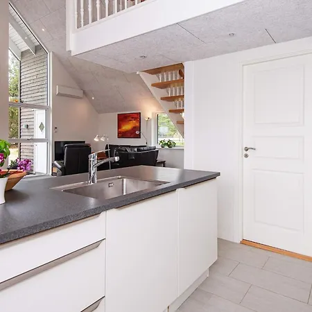 Сasa de vacaciones 6 Person In Romo-by Traum